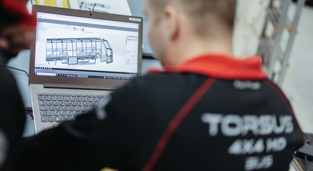 Montážnik do výroby off-road vozidiel